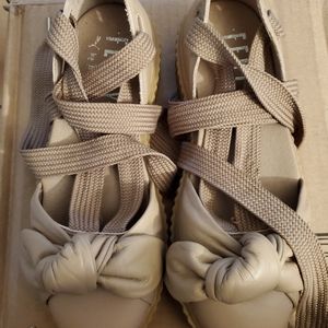 Puma cream color size 8